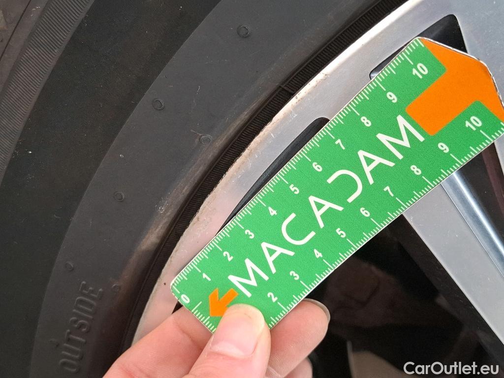  Bmw  Serie 4 BMW i4 / 2021 / 5P / Berline eDrive35 286ch Business Design #27