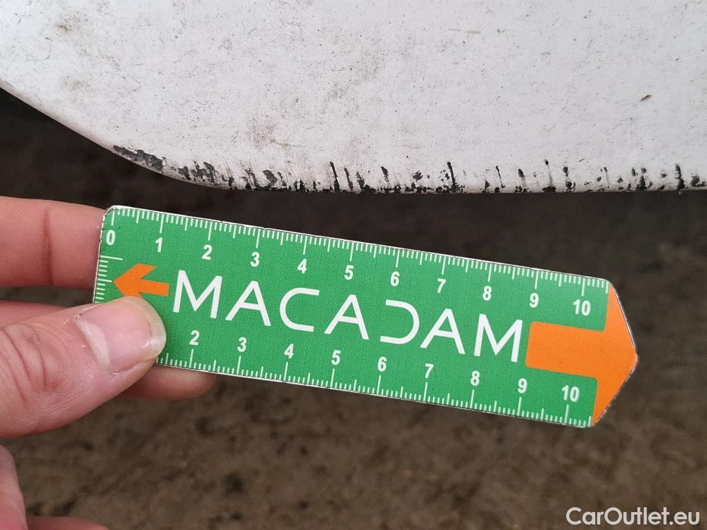  Bmw  Serie 4 BMW i4 / 2021 / 5P / Berline eDrive35 286ch Business Design #2