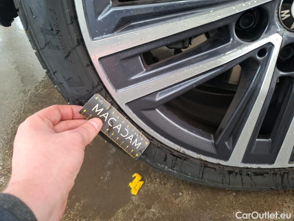  Bmw  Serie 1 BMW Série 1 / 2019 / 5P / Berline 1.5 116I Business Design #21