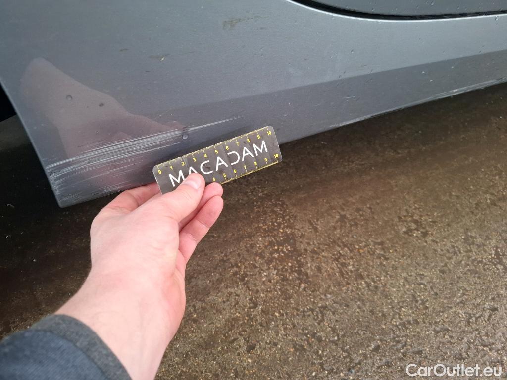  Bmw  Serie 1 BMW Série 1 / 2019 / 5P / Berline 1.5 116I Business Design #10