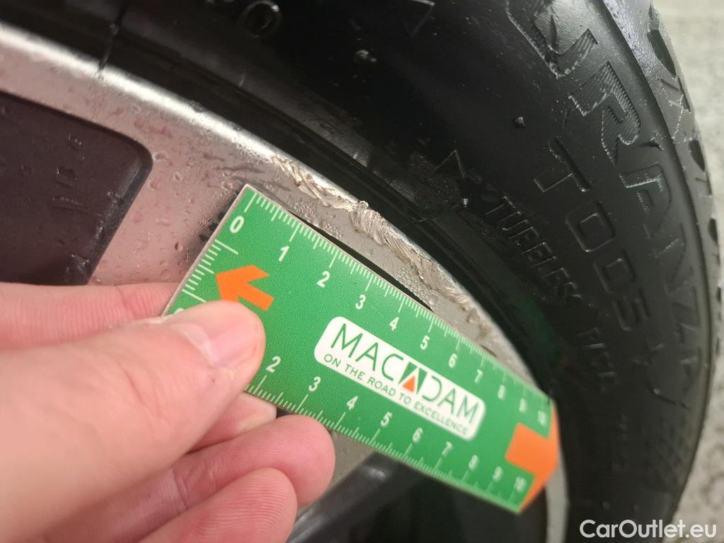  Bmw  Serie 1 BMW Série 1 / 2019 / 5P / Berline 116i DKG7 Business Design #8