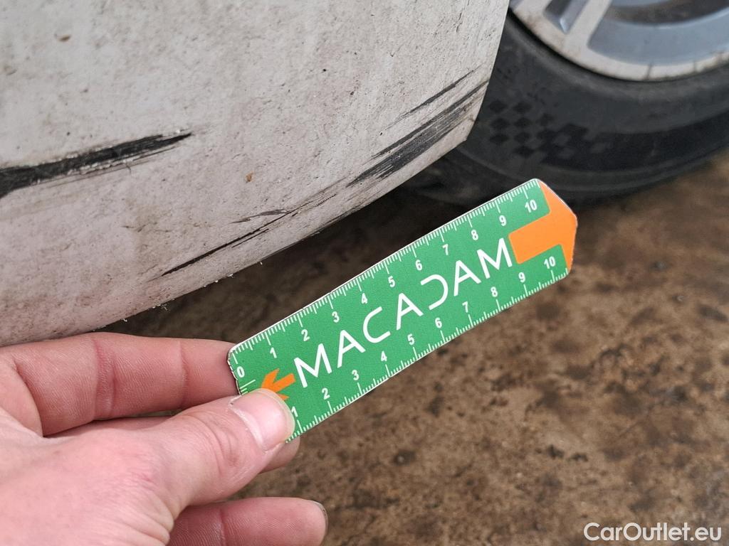  Bmw  Serie 4 BMW i4 / 2021 / 5P / Berline eDrive35 286ch Business Design #4