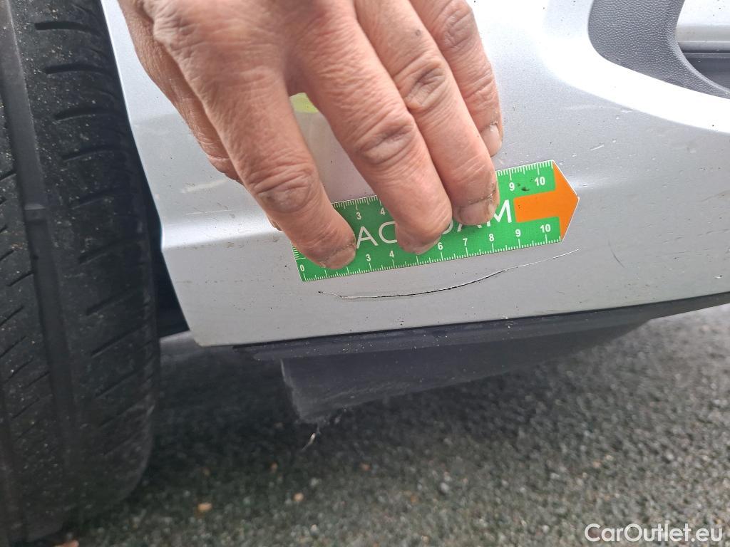  Volkswagen  Golf  VIII Berline Life Plus 2.0 TDI 115CV BVM6 E6d #10