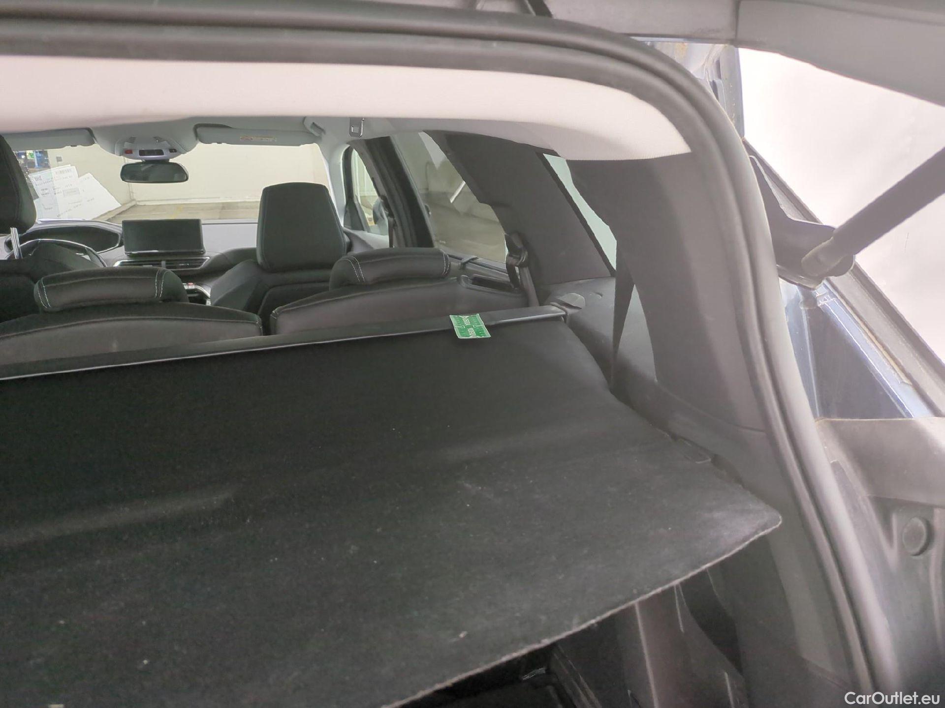  Peugeot  5008  Allure 1.5 HDi 130CV BVA8 7 Sieges E6d #5