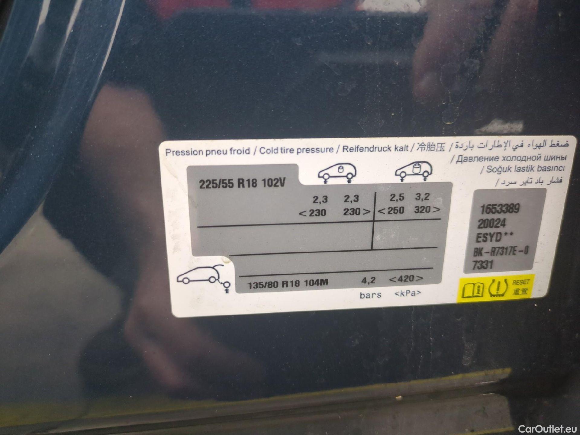  Peugeot  5008  Allure 1.5 HDi 130CV BVA8 7 Sieges E6d #6