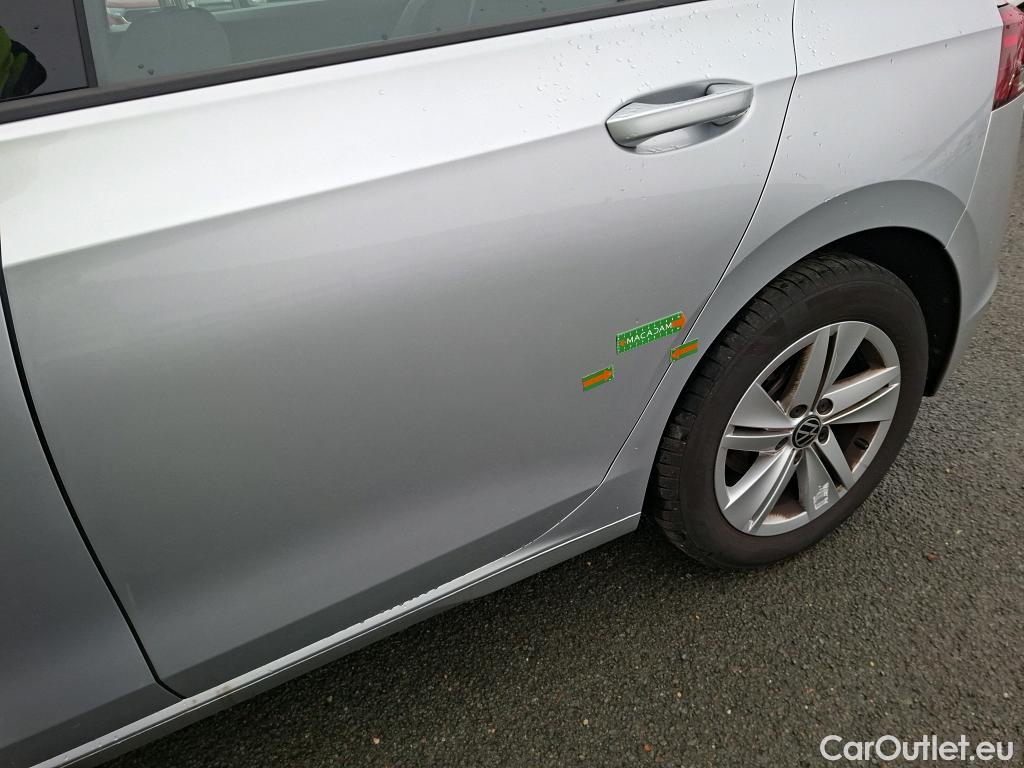  Volkswagen  Golf  VIII Berline Life Plus 2.0 TDI 115CV BVM6 E6d #24