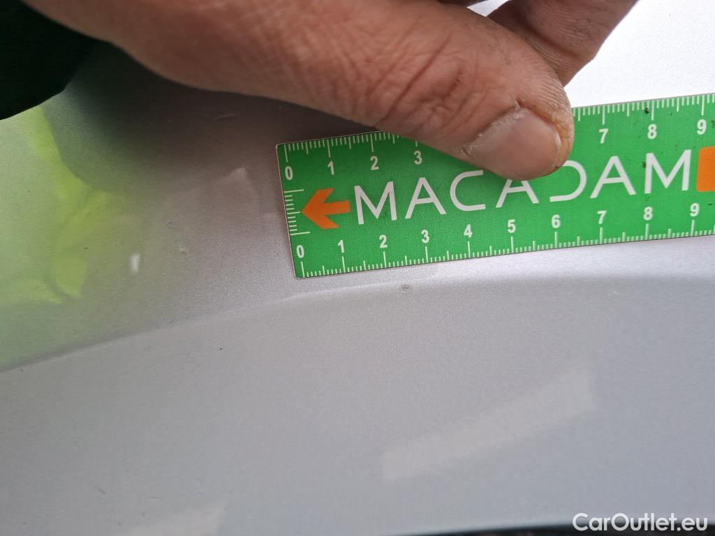  Volkswagen  Golf  VIII Berline Life Plus 2.0 TDI 115CV BVM6 E6d #31