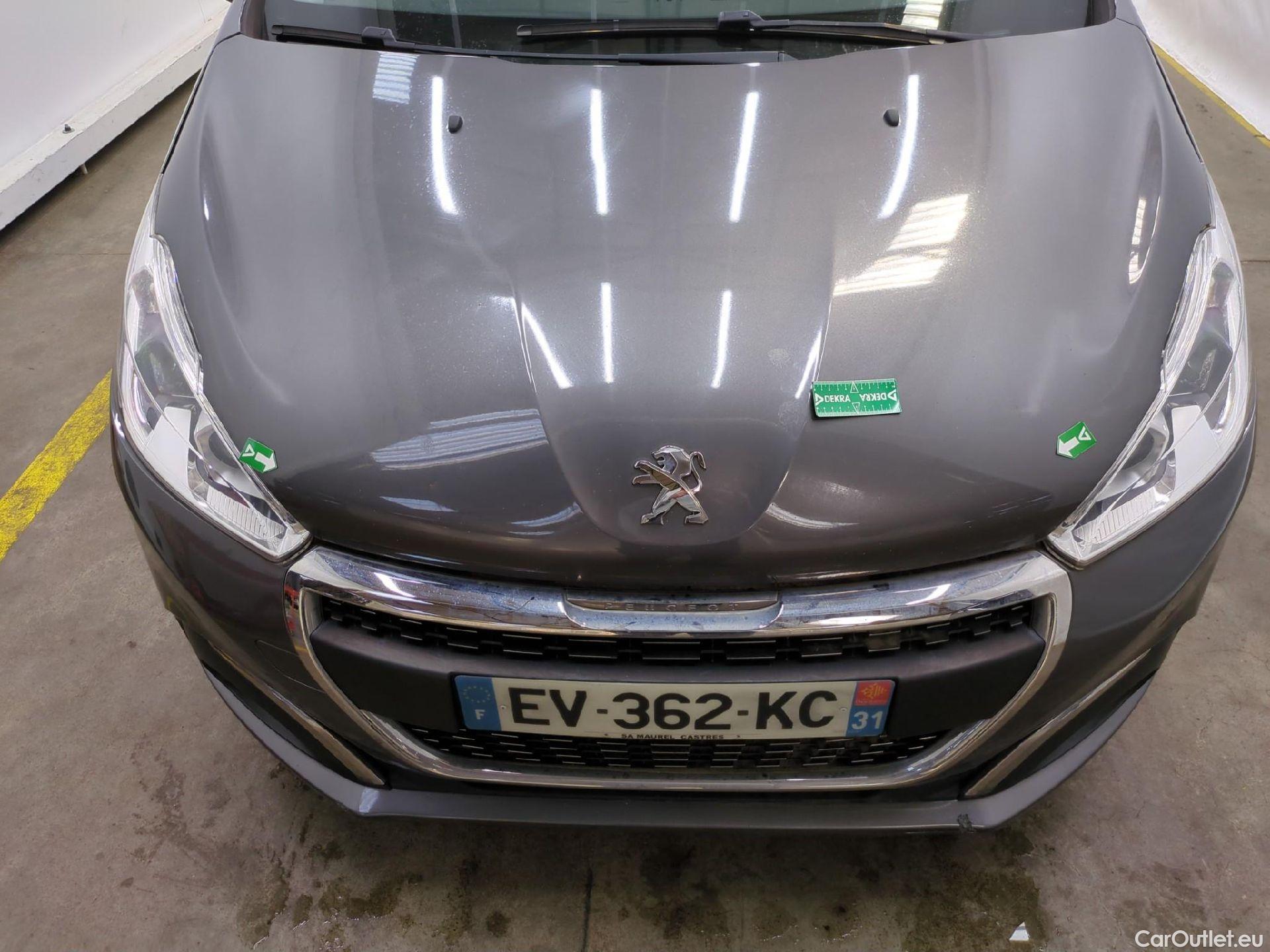  Peugeot  208  Allure Business 1.6 HDi 100CV BVM5 E6 #18