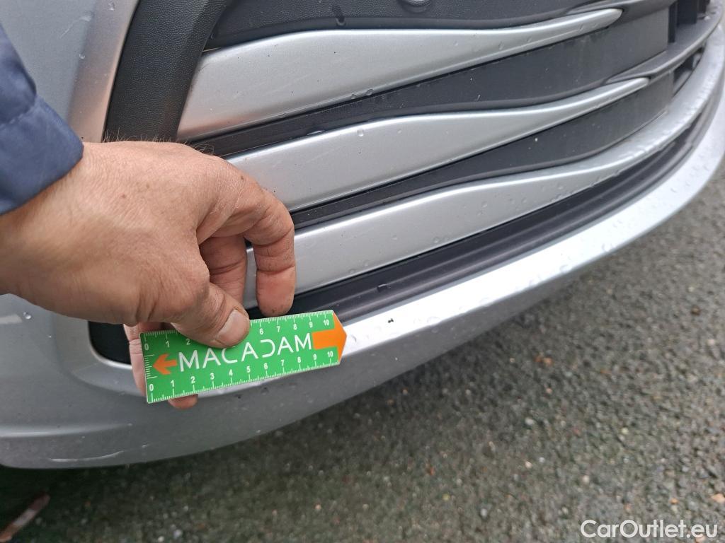  Volkswagen  Golf  VIII Berline Life Plus 2.0 TDI 115CV BVM6 E6d #8