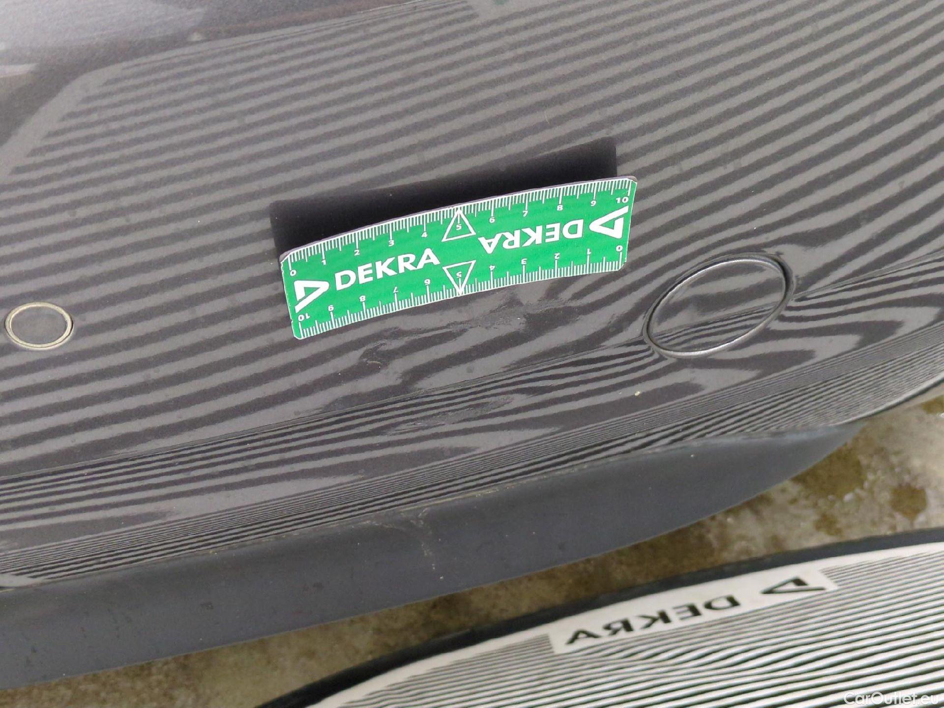  Peugeot  208  Allure Business 1.6 HDi 100CV BVM5 E6 #20