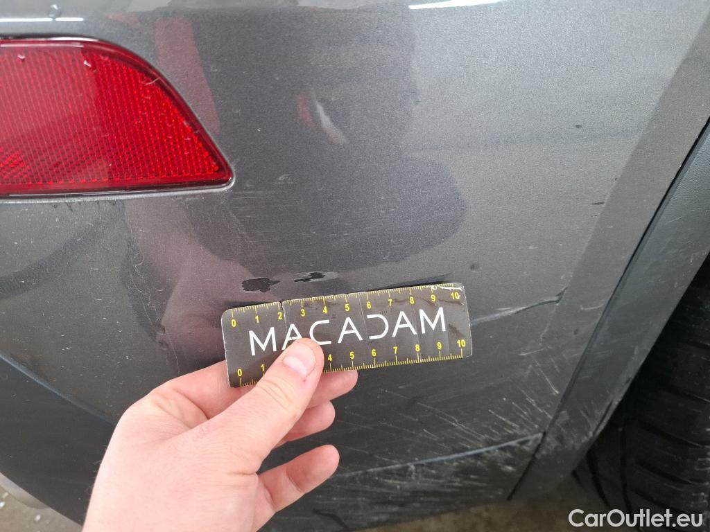  DS  DS7 DS DS 7 Crossback / 2017 / 5P / SUV E-TENSE 225 PERFORMANCE Line + #5