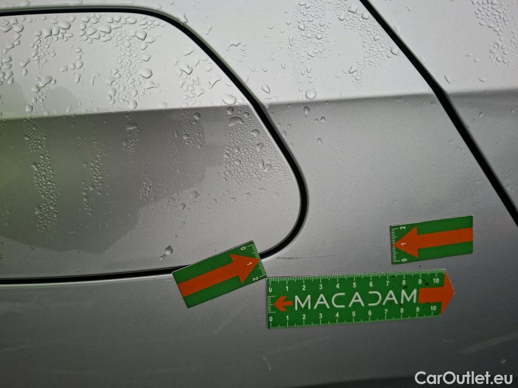  Volkswagen  Golf  VIII Berline Life Plus 2.0 TDI 115CV BVM6 E6d #29