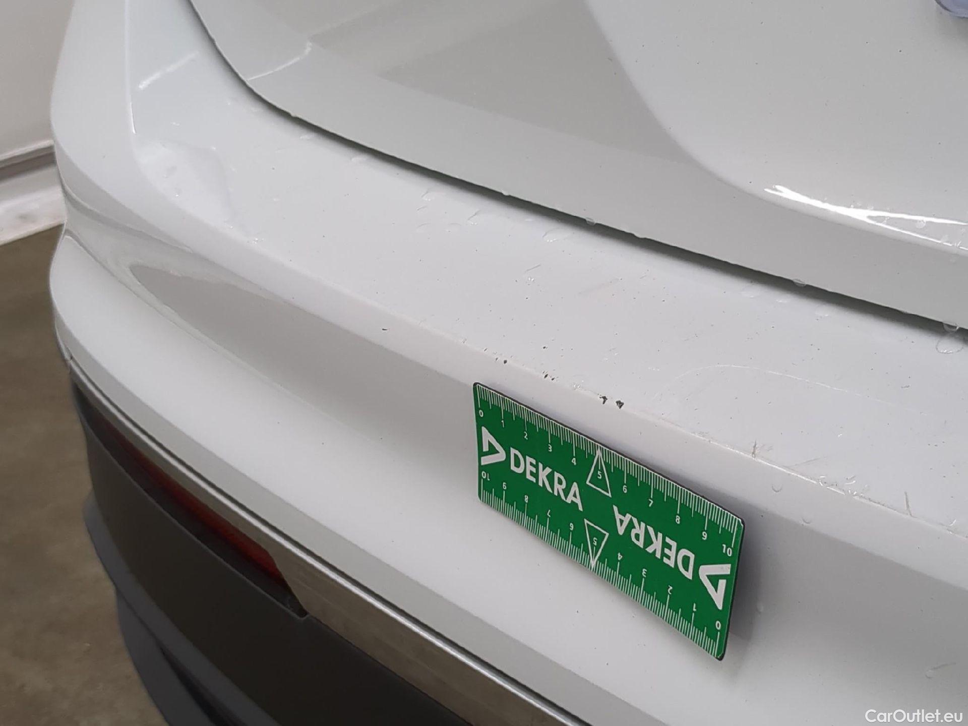  Volkswagen  Tiguan VOLKSWAGEN  / 2020 / 5P / SUV 1.5 TSI 130 BMV6 Life Busines #34