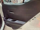  Toyota  C-HR TOYOTA  / 2019 / 5P / SUV 1.8H (122CV) E-CVT BUSINESS #99