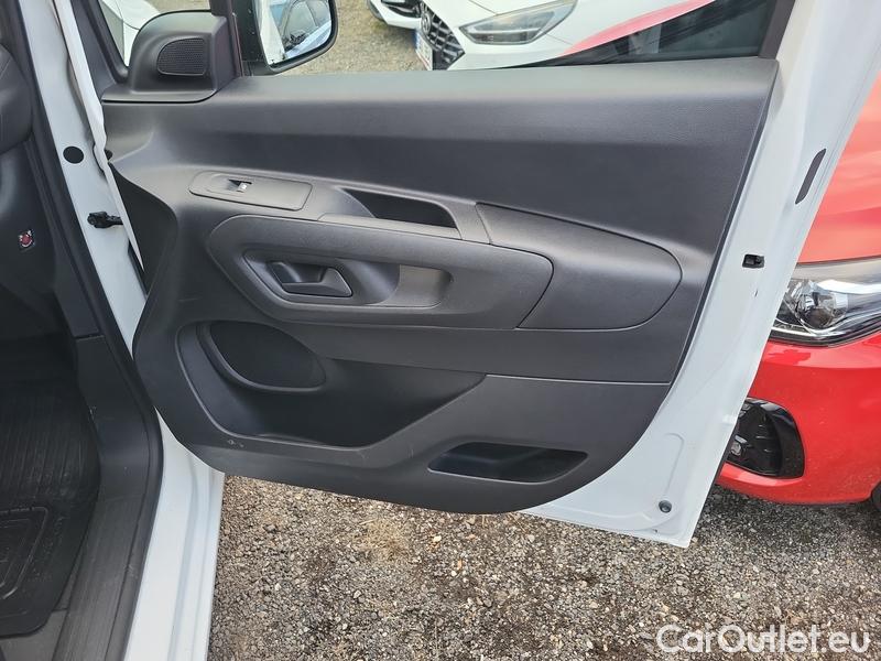  Toyota  Proace  City (2020) Pr.City 1.5D-4D 100 ex.SWB Act #17