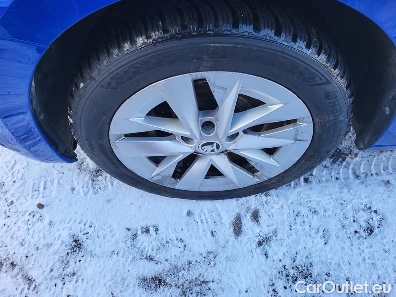  Skoda  Octavia  Combi (NX3)(2020) Oct.Combi 2.0TDI 110 Style AT #4