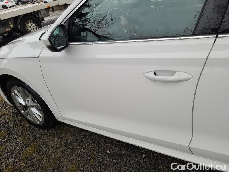  Skoda  Octavia  Combi (NX3)(2020) Oct.Combi 1.5TSI 110 Style #6