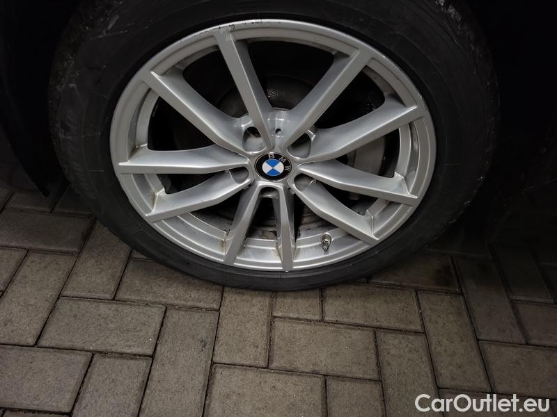  Bmw  Serie 3  Lim. (F30)  (2015) 330i AT #3