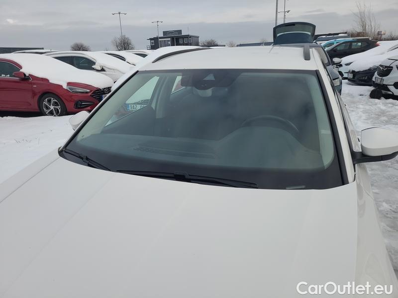  Skoda  Octavia  Combi (NX3)(2020) Oct.C.2.0 TDI 110 Ambition #1