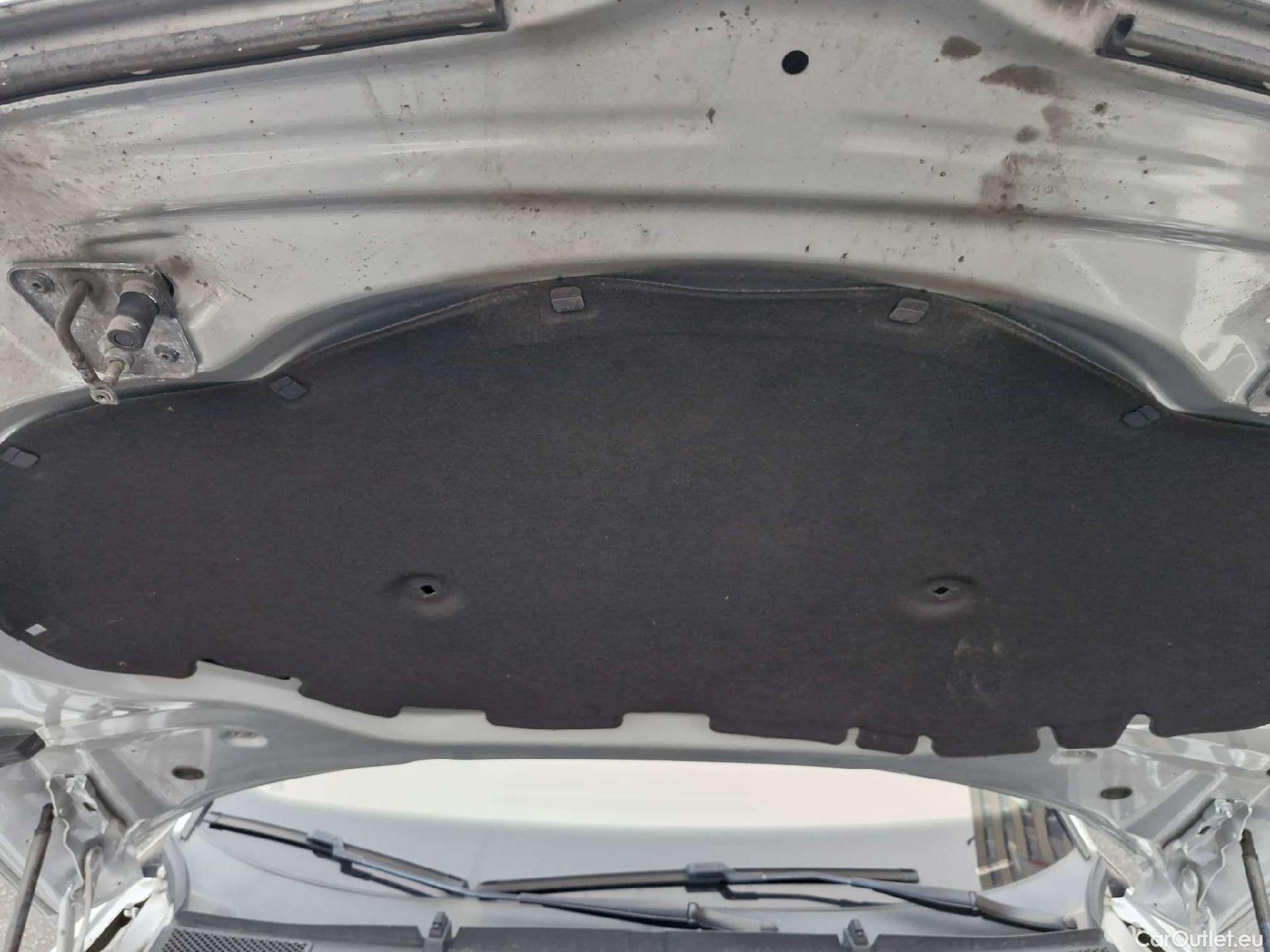  Skoda  Octavia  Combi (NX3)(2020) Oct.Combi 1.5TSI 110 Style #8