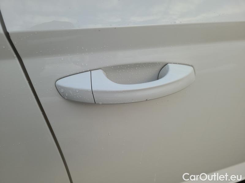  Skoda  Fabia  Combi (2015)  Com.1.0TSI 70 Style #29