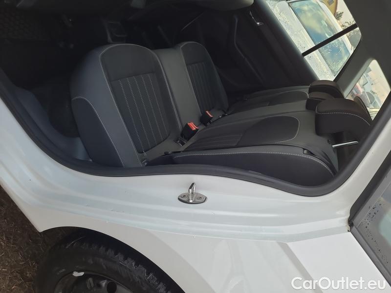  Skoda  Fabia  Combi (2015)  Com.1.0TSI 70 Style #16