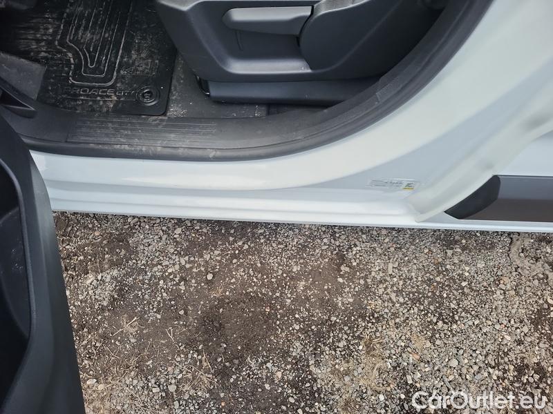  Toyota  Proace  City (2020) Pr.City 1.5D-4D 100 ex.SWB Act #19