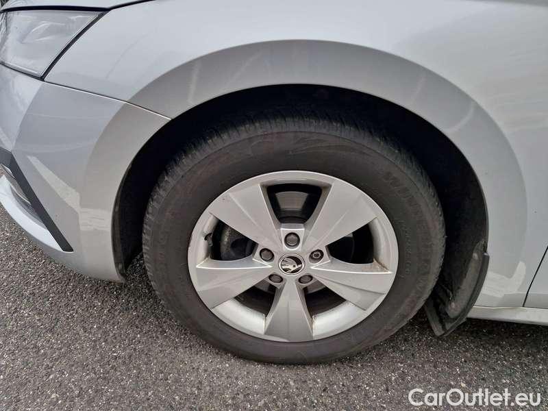  Skoda  Octavia  Combi (NX3)(2020) Oct.Combi 1.5TSI 110 Style #23