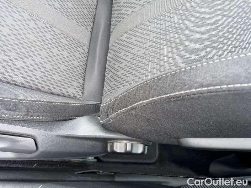  Skoda  Octavia  Combi (NX3)(2020) Oct.Combi 1.5TSI 110 Style #8