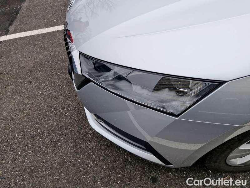  Skoda  Octavia  Combi (NX3)(2020) Oct.Combi 1.5TSI 110 Style #12