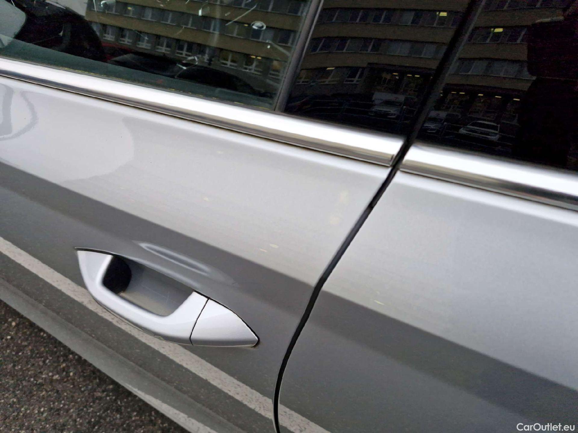  Skoda  Octavia  Combi (NX3)(2020) Oct.Combi 1.5TSI 110 Style #16