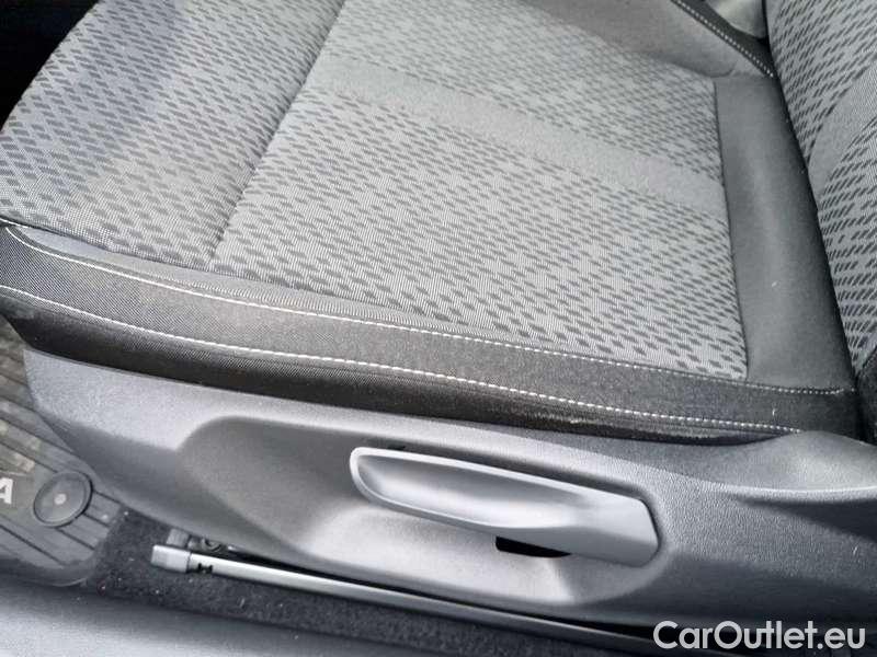  Skoda  Octavia  Combi (NX3)(2020) Oct.Combi 1.5TSI 110 Style #5