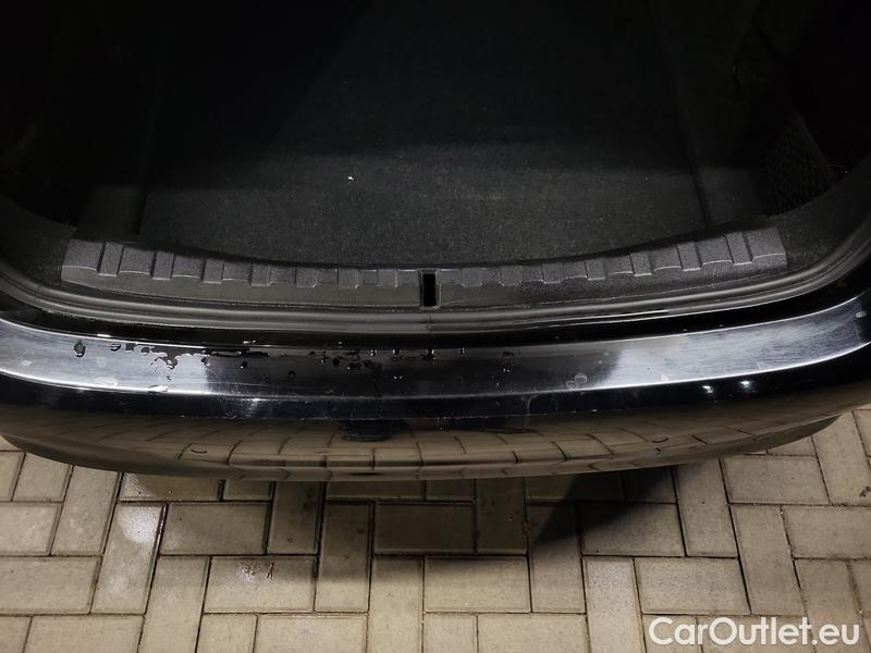  Bmw  Serie 3  Lim. (F30)  (2015) 330i AT #6