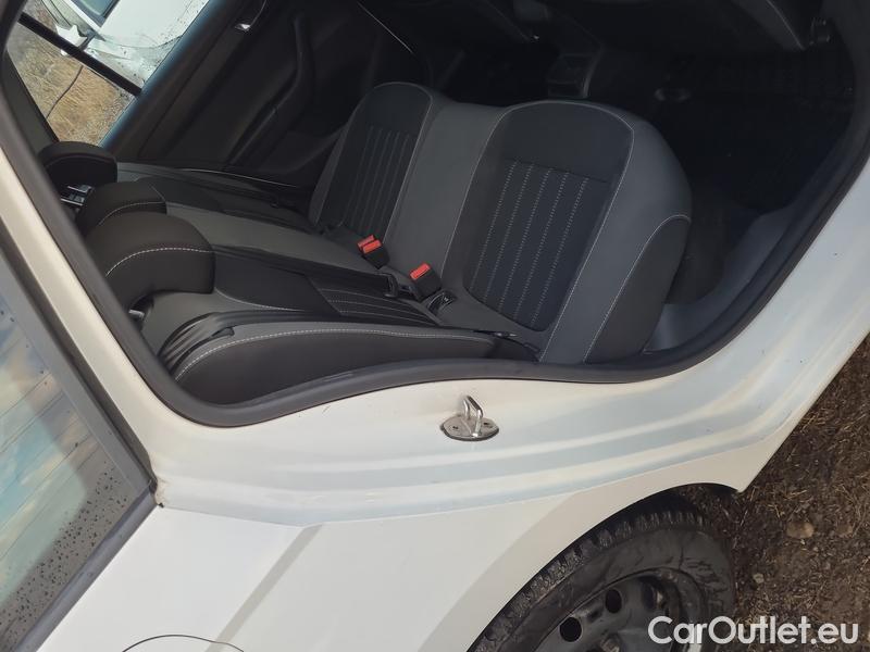  Skoda  Fabia  Combi (2015)  Com.1.0TSI 70 Style #28