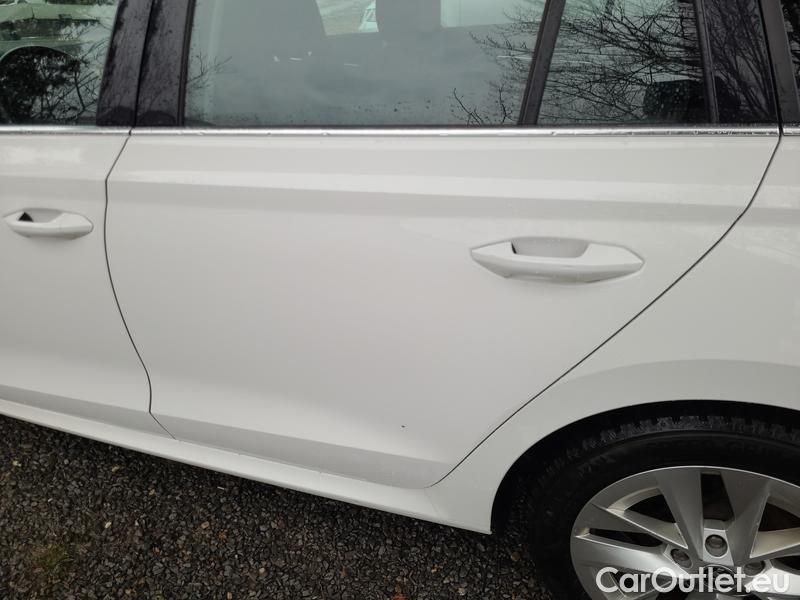  Skoda  Octavia  Combi (NX3)(2020) Oct.Combi 1.5TSI 110 Style #18