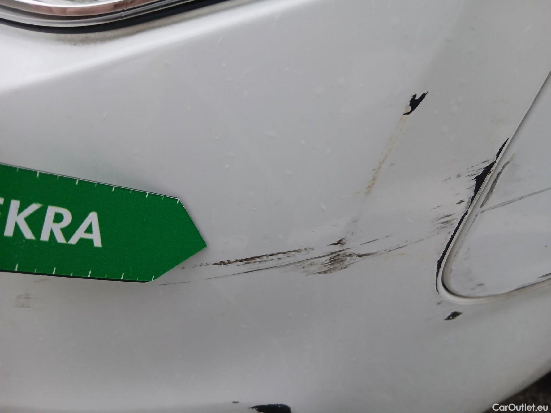  Citroen  Berlingo CITROEN  / 2015 / 4P / combi Multispace LIVE Edit.BlueHDi 74KW (100CV (AC) #12