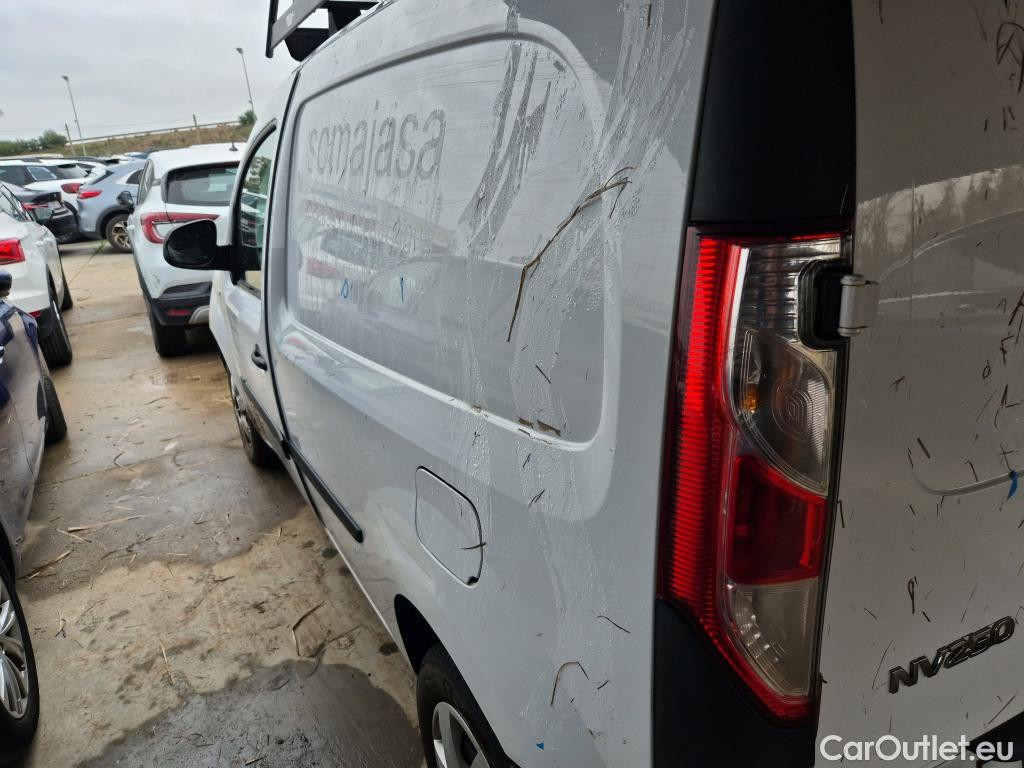  Nissan  NV200 NISSAN NV250 / 2019 / 4P / furgón 2pl 1.5dCi 70 kW (95CV) L1H1 ÓPTIMA #3