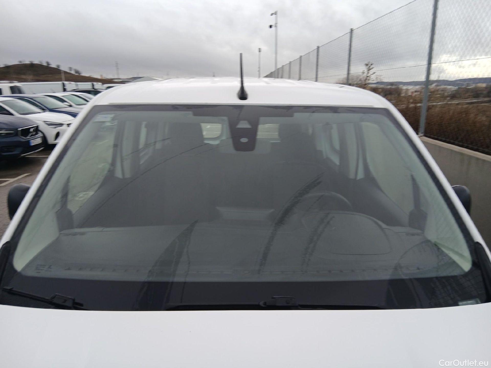  Toyota  Proace TOYOTA  CITY COMBI 1.5D 75kW (100CV) GX L1 #2