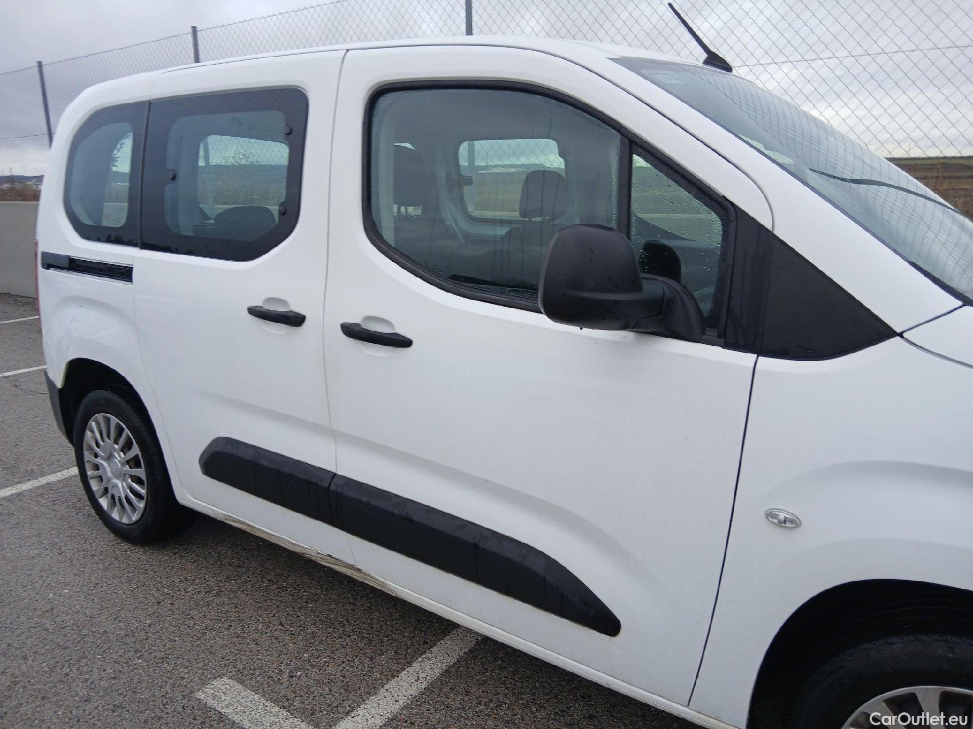  Toyota  Proace TOYOTA  CITY COMBI 1.5D 75kW (100CV) GX L1 #31
