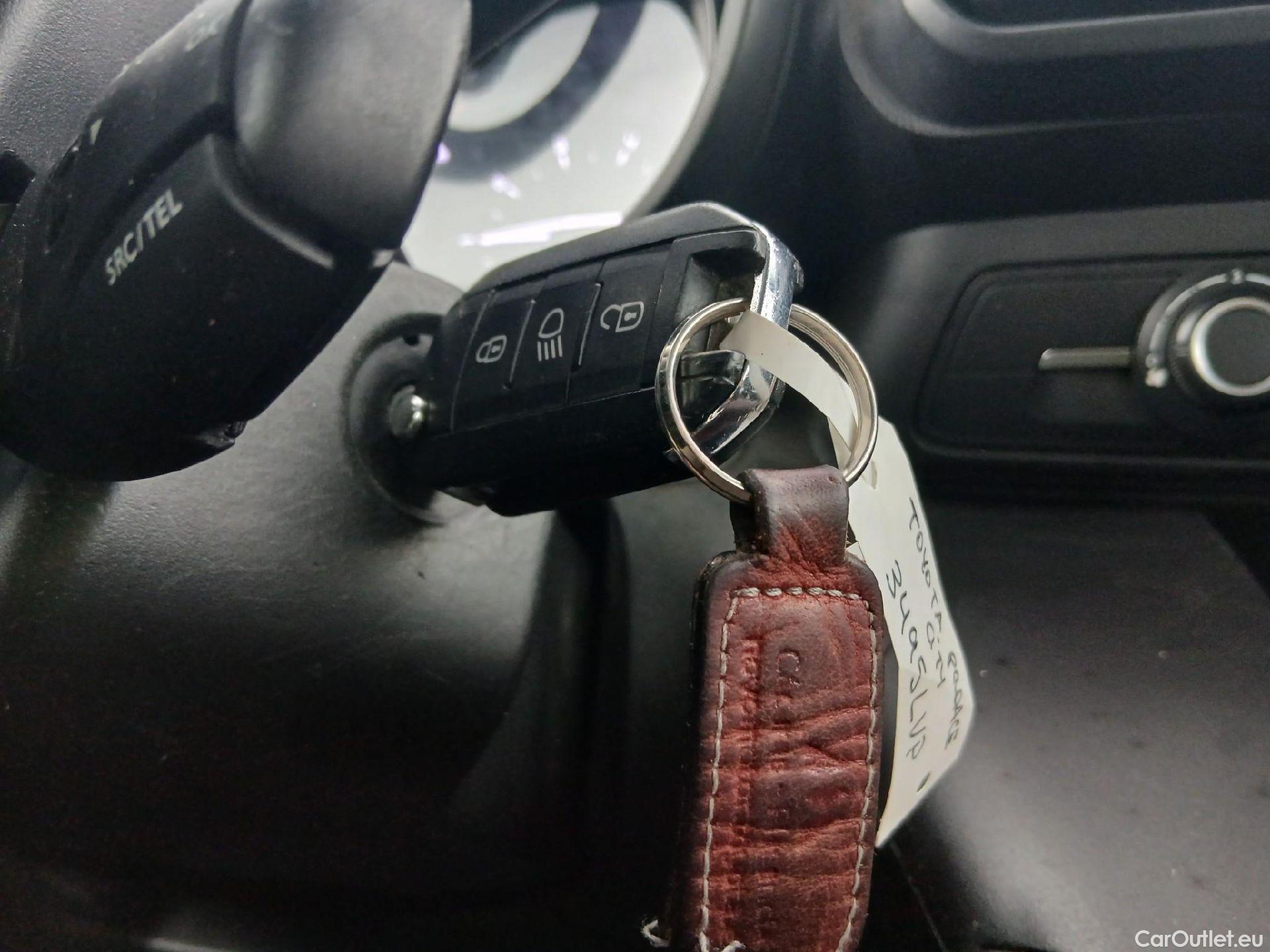  Toyota  Proace TOYOTA  CITY COMBI 1.5D 75kW (100CV) GX L1 #1