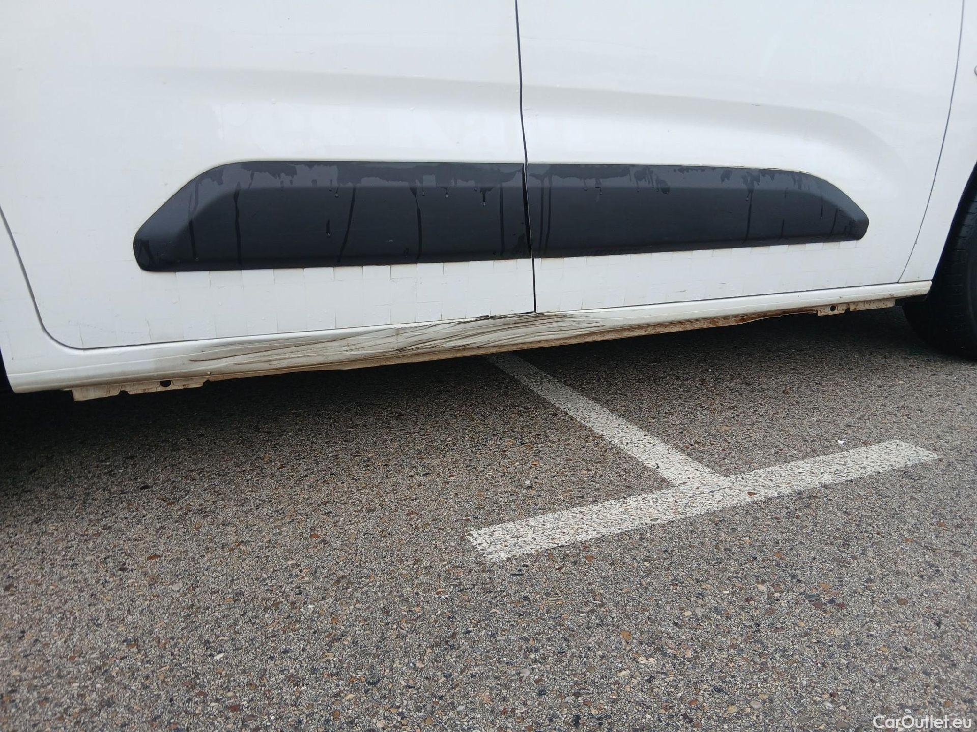  Toyota  Proace TOYOTA  CITY COMBI 1.5D 75kW (100CV) GX L1 #27