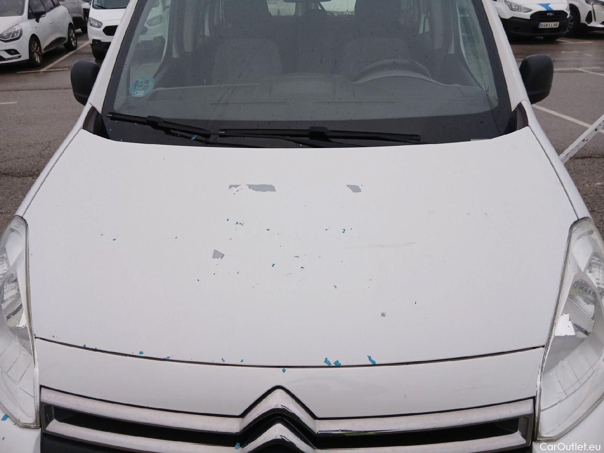  Citroen  Berlingo CITROEN  / 2015 / 4P / combi Multispace LIVE Edit.BlueHDi 74KW (100CV (AC) #6