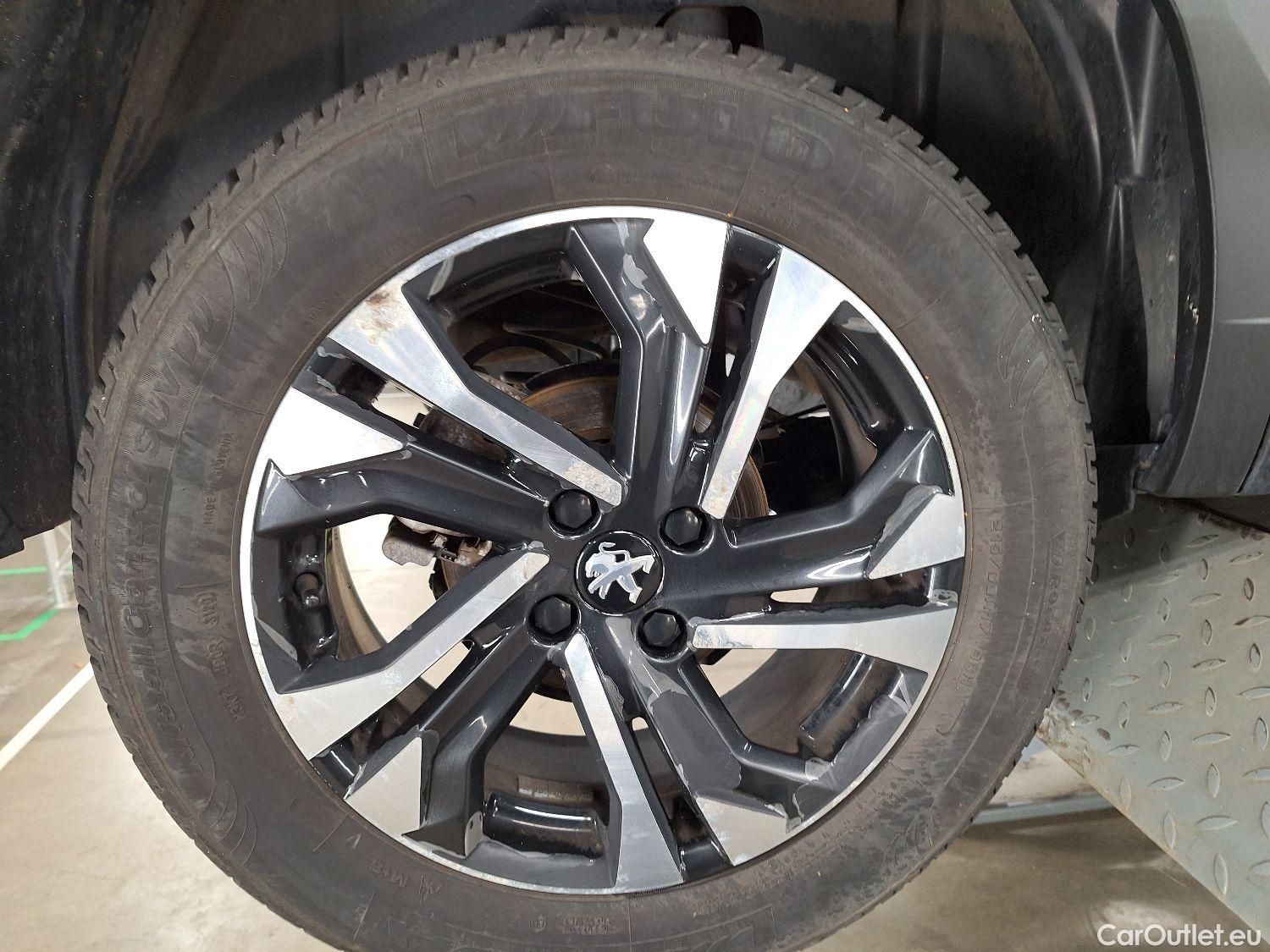  Peugeot  2008 Peugeot,  '19, Peugeot  1.5 BlueHDi 75kW S&S GT Line 5d #6