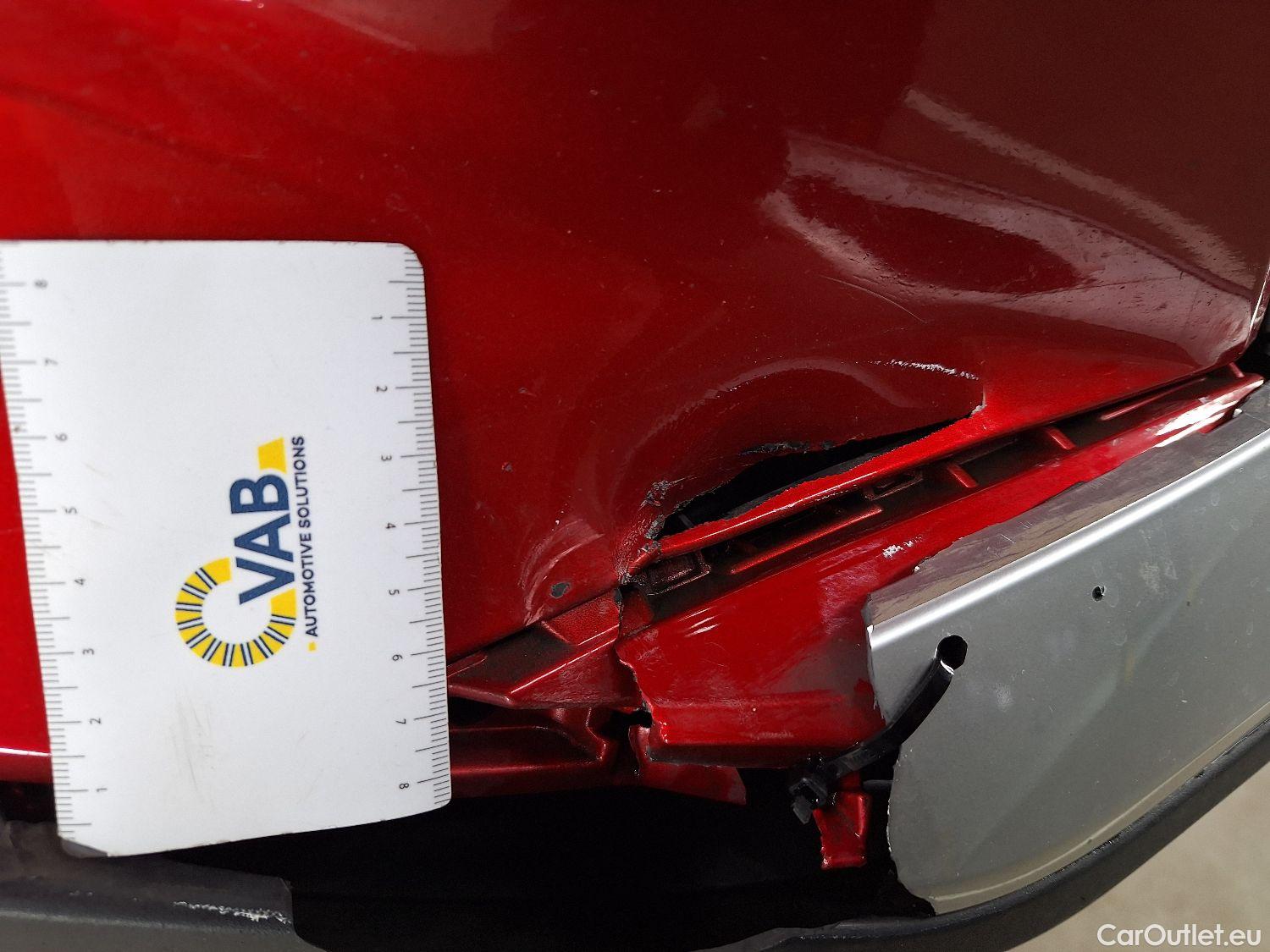  Peugeot  2008 Peugeot,  '19, Peugeot  1.5 BlueHDi 75kW S&S GT Line 5d #2