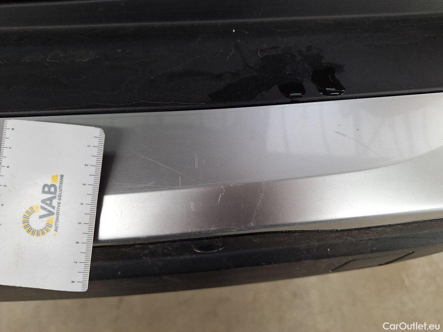  Peugeot  2008 Peugeot,  '19, Peugeot  1.5 BlueHDi 75kW S&S GT Line 5d #37