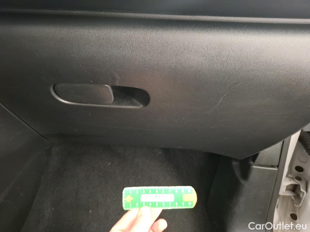  Citroen  C3  Shine Pack 1.2 PureTech 80CV BVM5 E6d / TRANSFO VP/VF #17