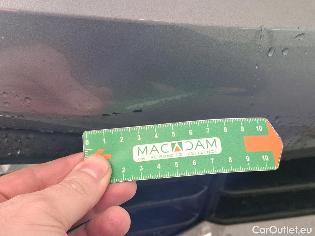  Bmw  Serie 1 BMW Série 1 / 2019 / 5P / Berline 116i DKG7 Business Design #15