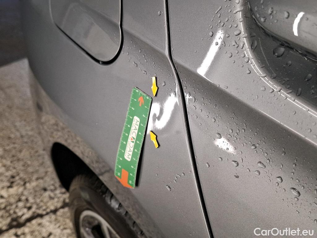  Bmw  Serie 1 BMW Série 1 / 2019 / 5P / Berline 116i DKG7 Business Design #4