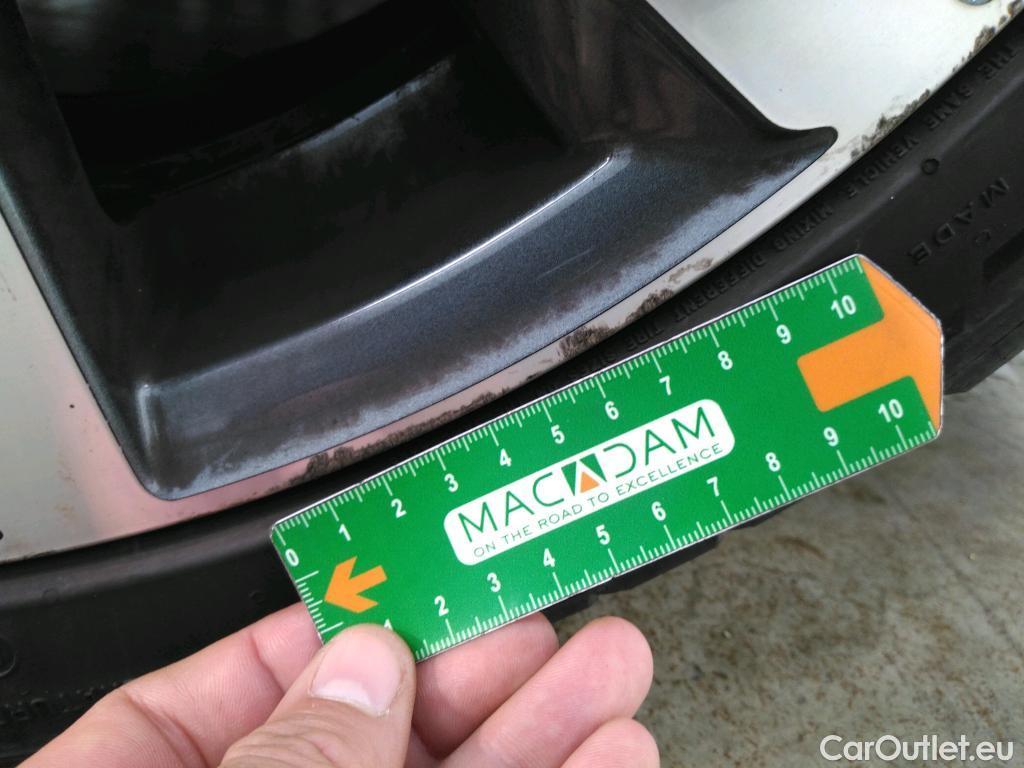  Audi  A4 AUDI  Avant / 2019 / 5P / Break 40 TFSI ultra 190 S tronic Avus #11