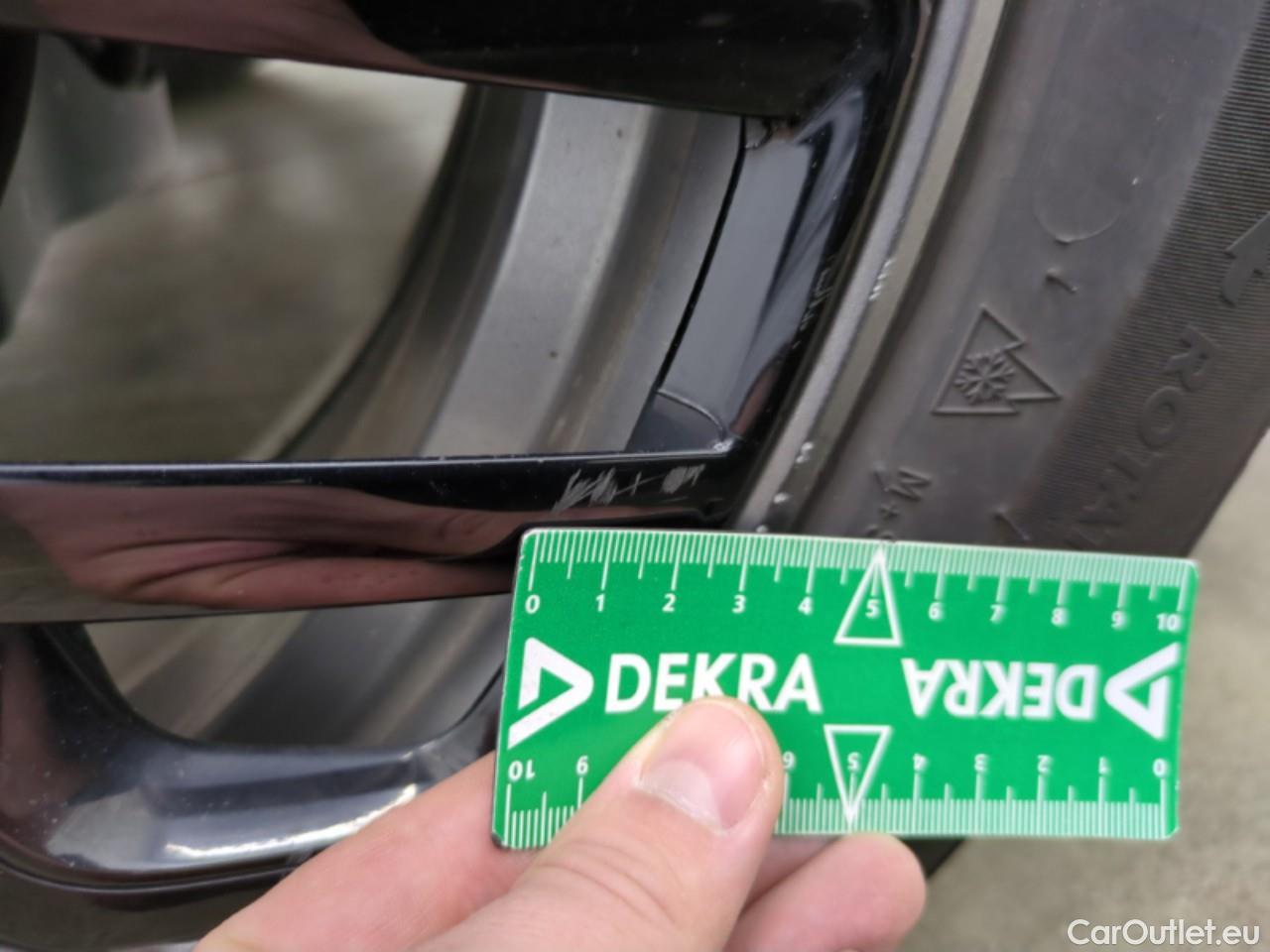  Citroen  C4  X Feel Pack 1.2 PureTech 130CV BVA8 6E #12